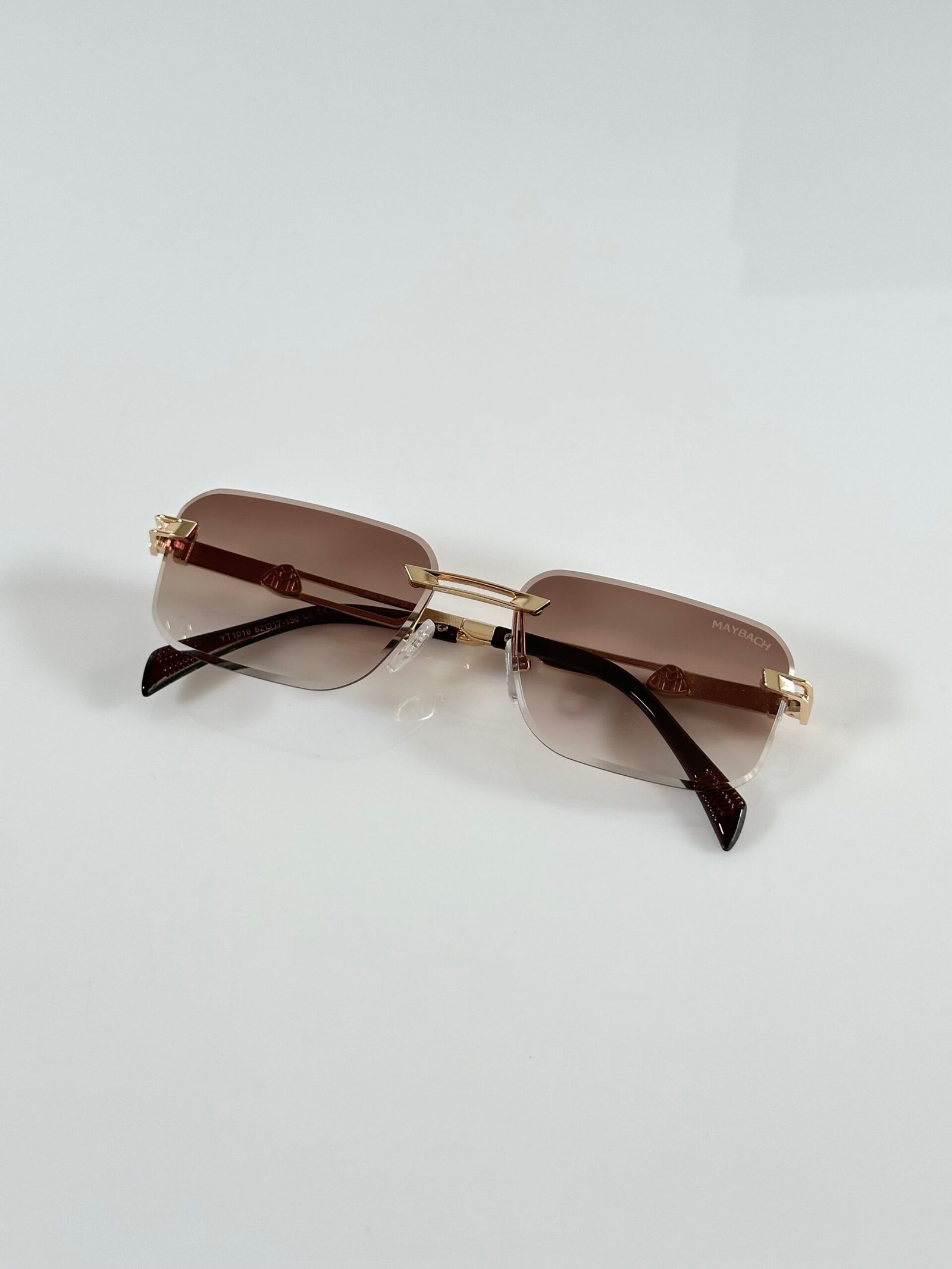Maybach 1016 Gold Brown - Image 3