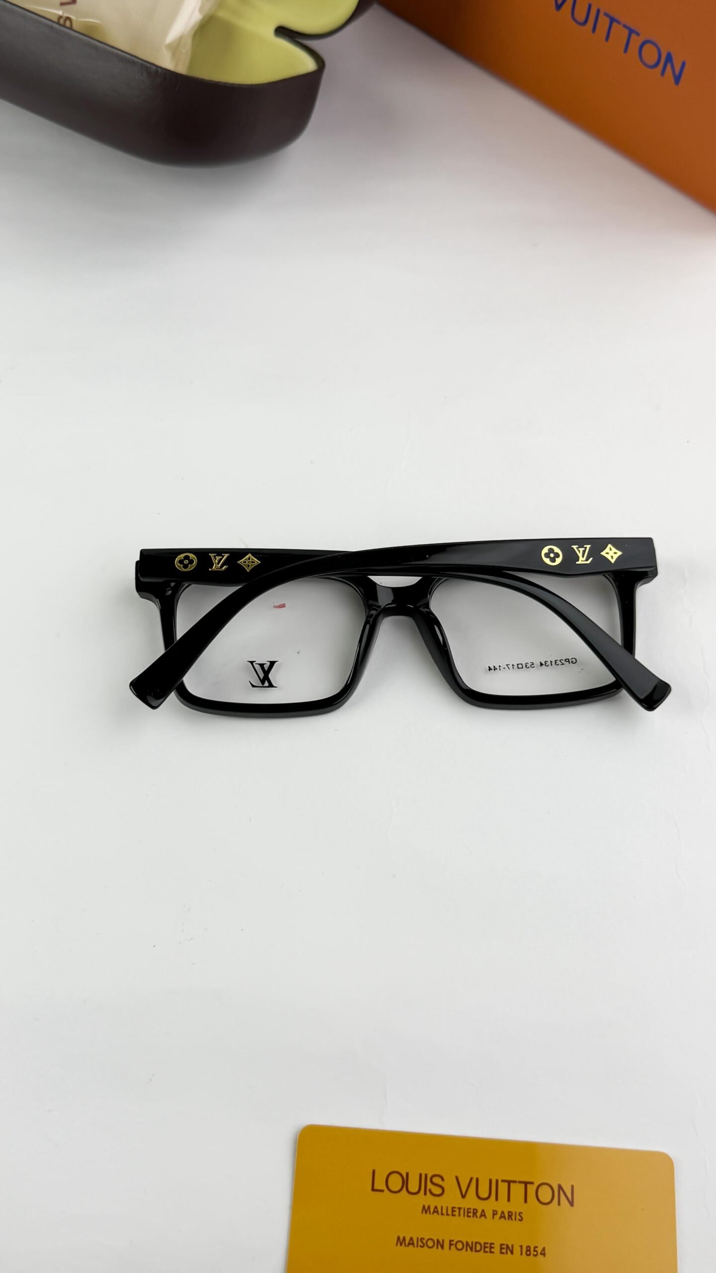 Loui_s vuitton black plano_23134 - Image 4