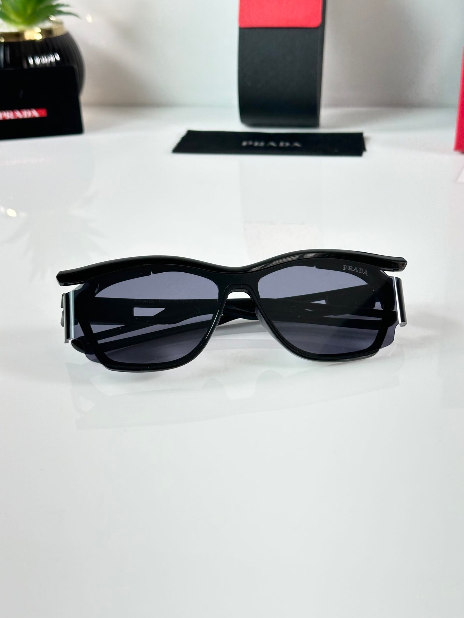 Prada_8899_Black - Image 3