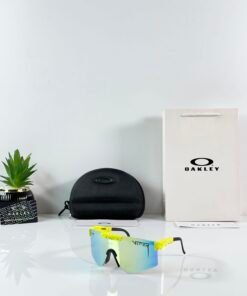 Oakley_C15_Yellow_Green_Revo