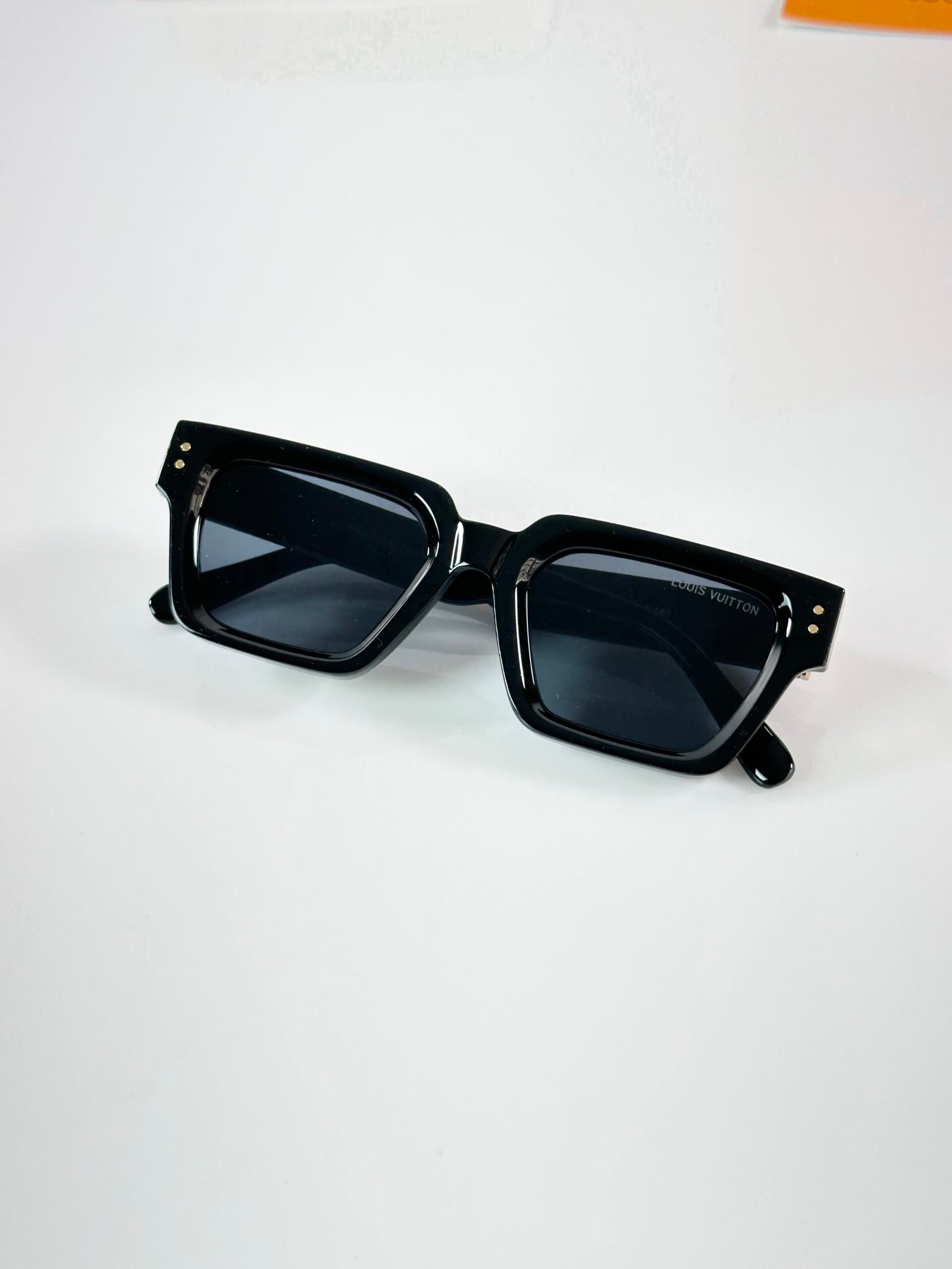 Louis_Vuitton_8263_Black - Image 3