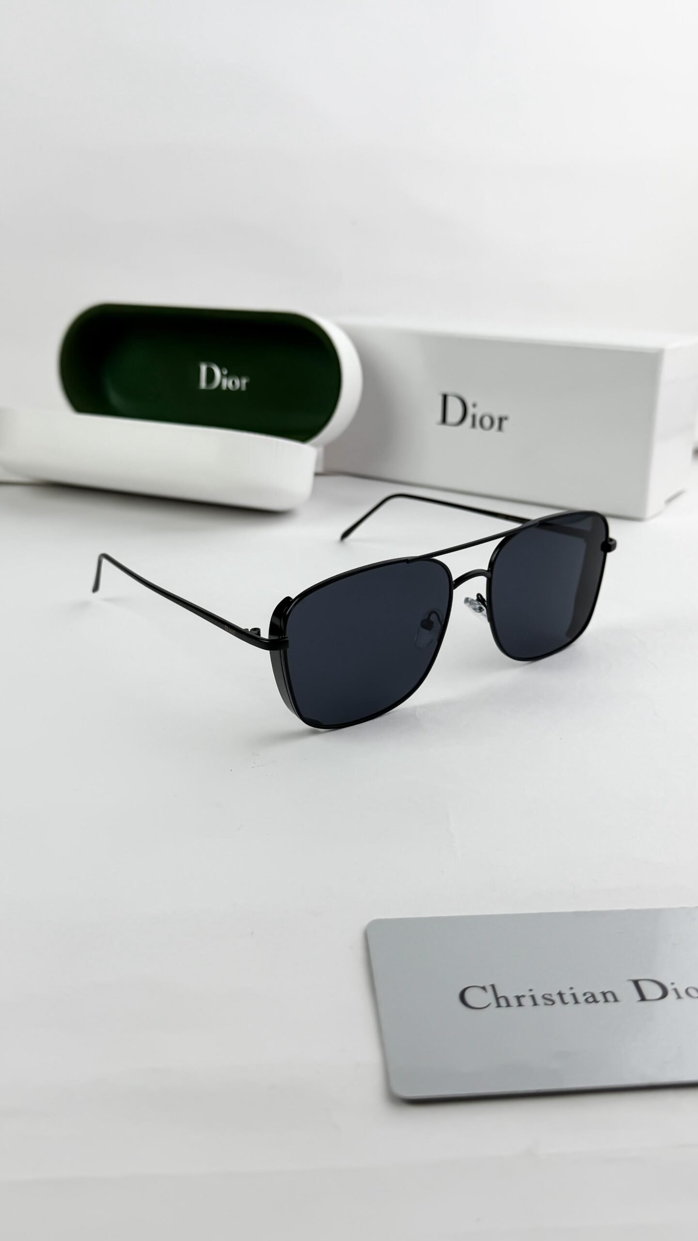 Dior_black_8287 - Image 2