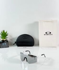 Oakley_C17_White_Silver_Mercury