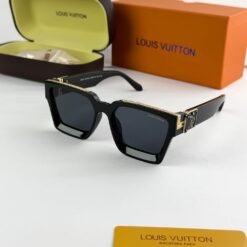 Louis_vuitton_gold_black_65n