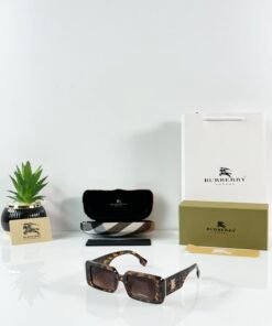 Burberry_WMNS_11089_Tiger_Brown