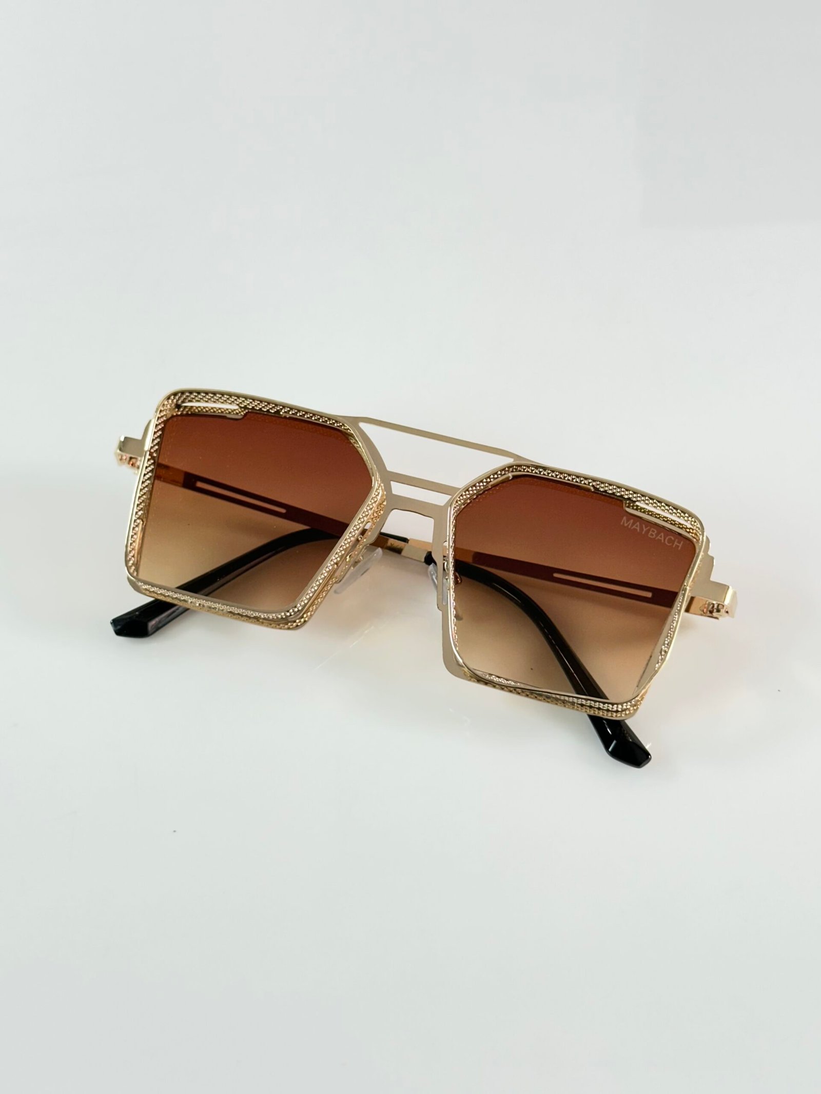 Maybach 2173 Gold Brown - Image 3