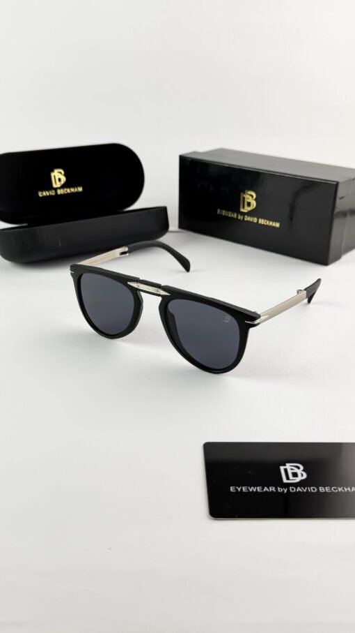 David Beckham silver_black_fold-104