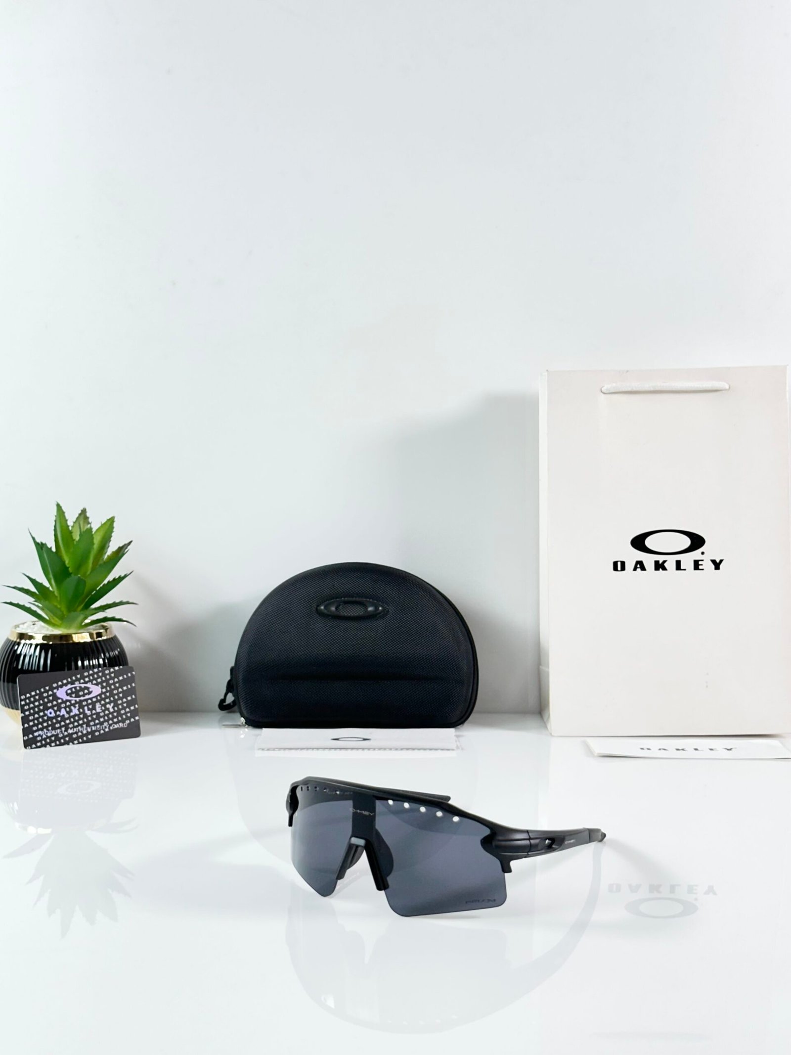 Oakley_0958_Black