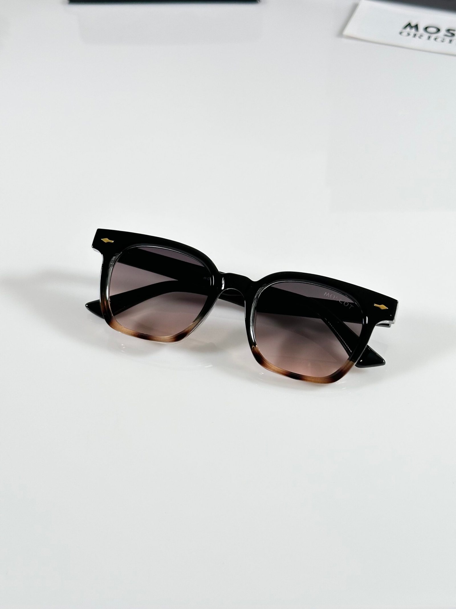 Moscot 1114 Tiger Black - Image 3