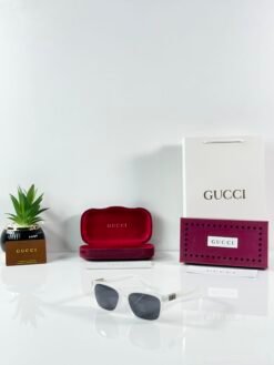 Gucci_8081_Ice_Black