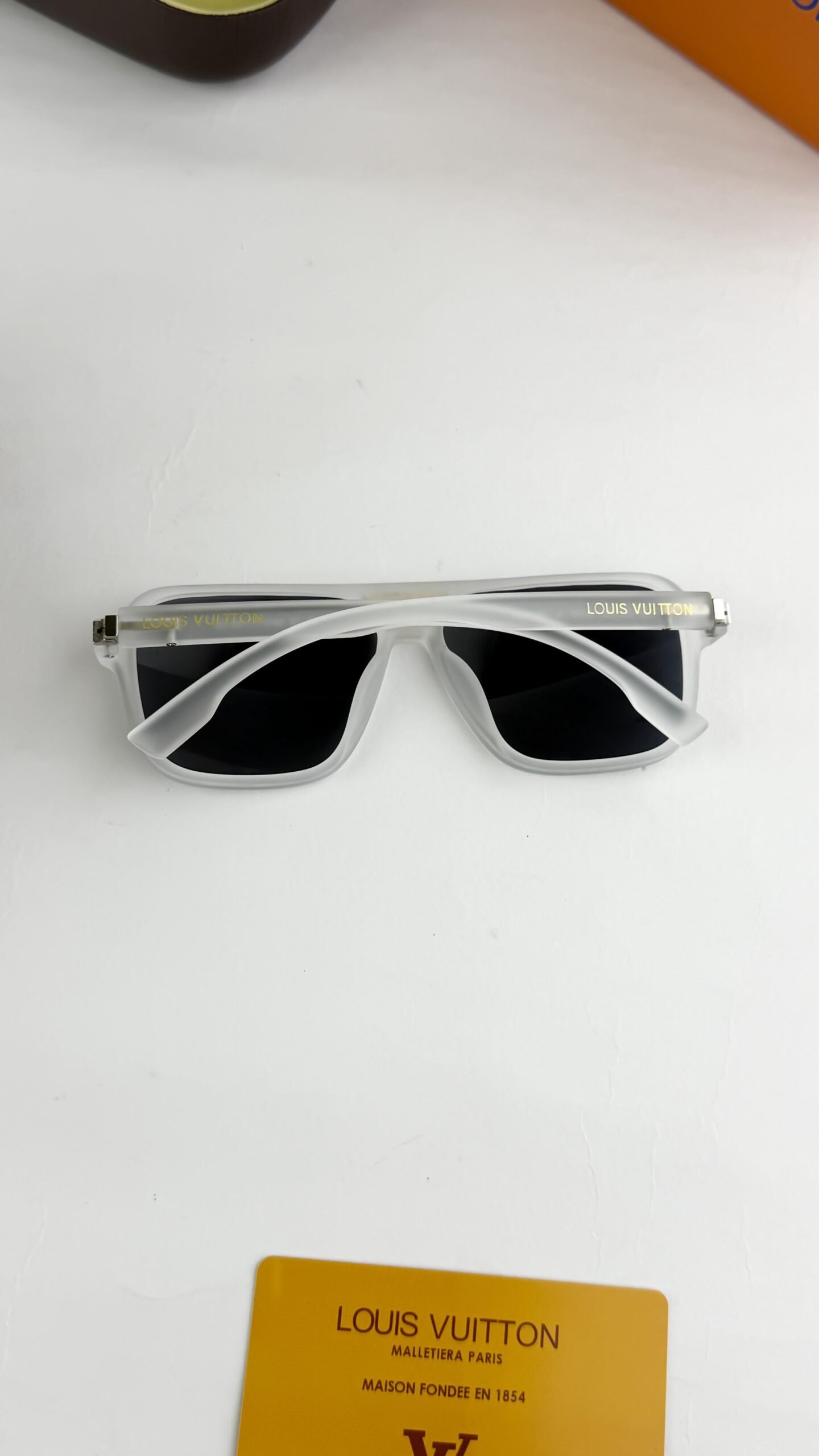 Louis_vuitton_ice_8946 - Image 2