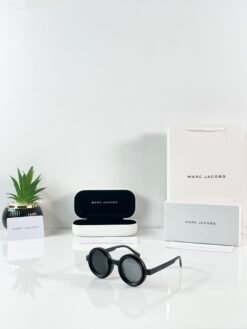 Marc Jacobs Adjustable 8357 Black
