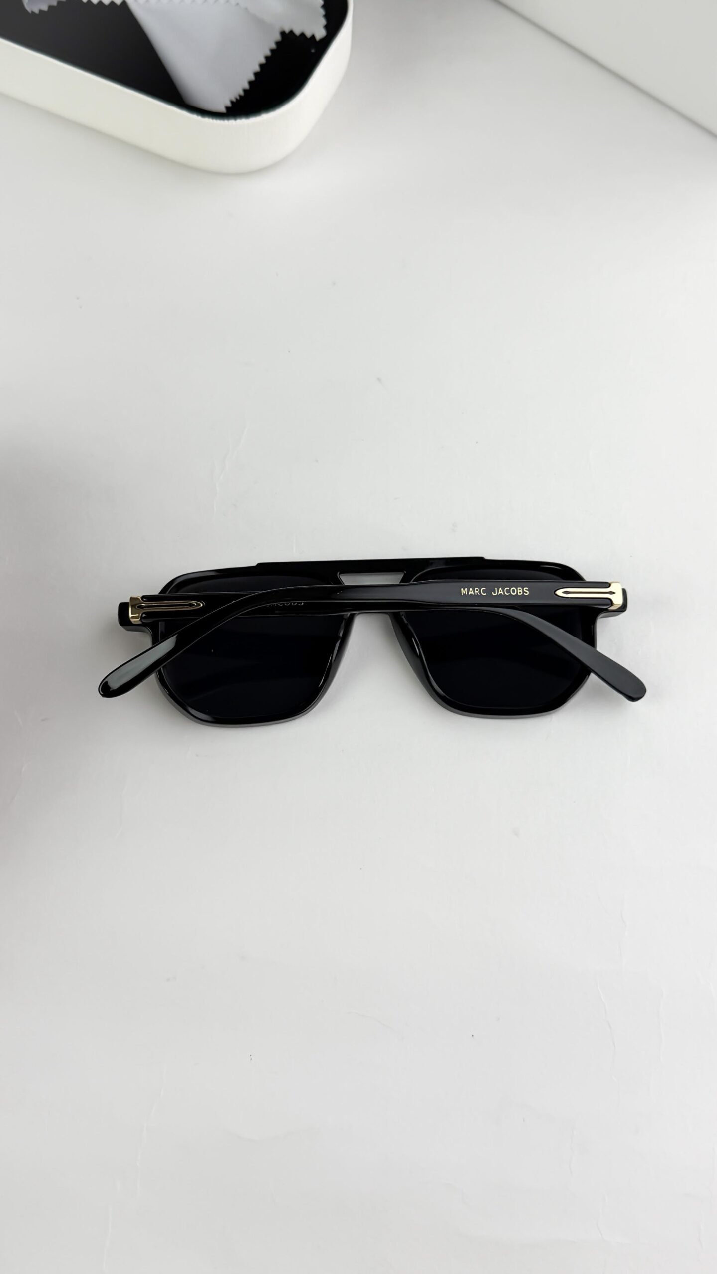 Marc Jacobs black 11-36 - Image 3