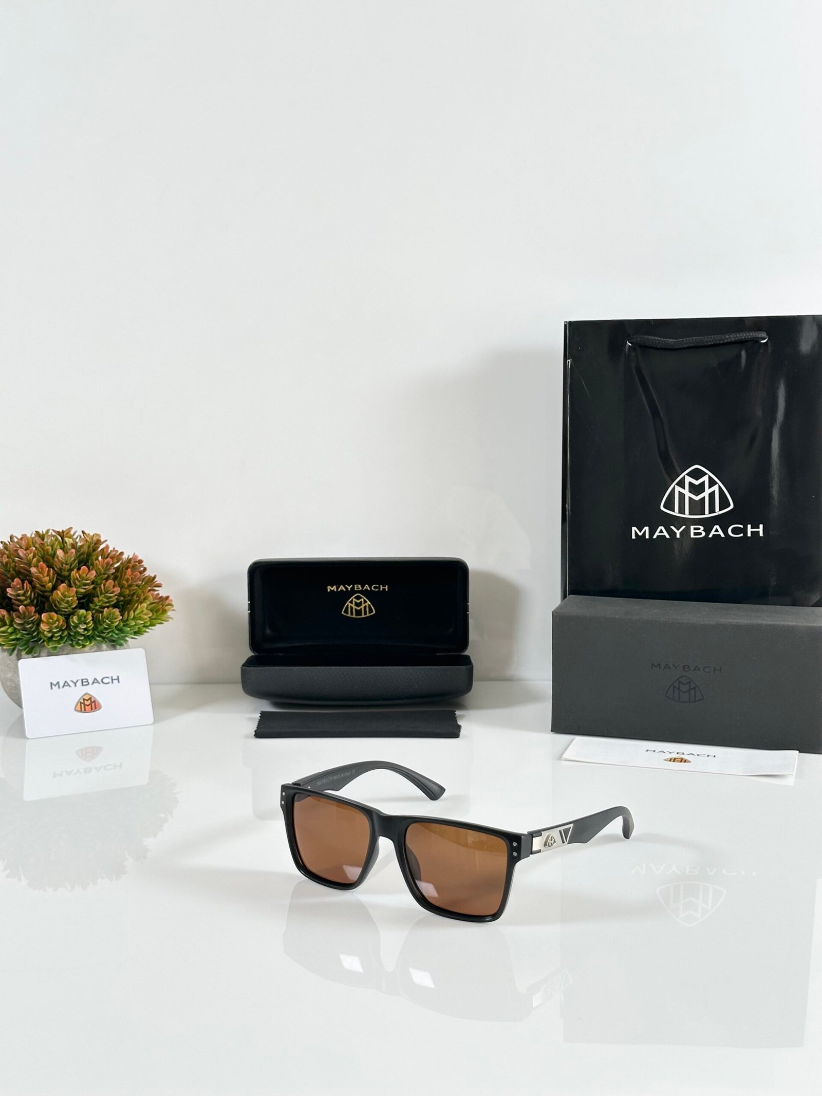 Maybach 7503 Brown